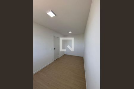 Sala de apartamento para alugar com 1 quarto, 41m² em Parque Santa Rosa, Suzano