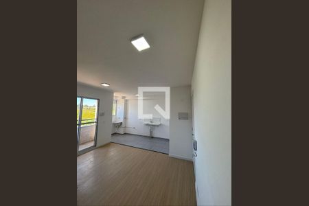 Sala de apartamento para alugar com 1 quarto, 41m² em Parque Santa Rosa, Suzano