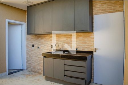 Cozinha de casa de condomínio para alugar com 4 quartos, 402m² em Residencial Goiânia Golfe Clube, Goiânia
