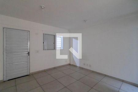 Studio de kitnet/studio para alugar com 0 quarto, 31m² em Jardim Santa Maria, Guarulhos