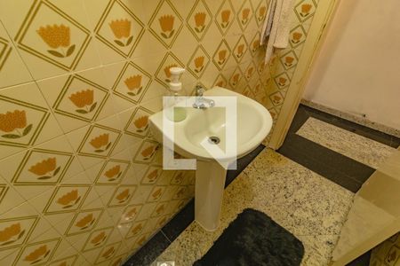 Casa para alugar com 3 quartos, 350m² em Vila Imperio, São Paulo