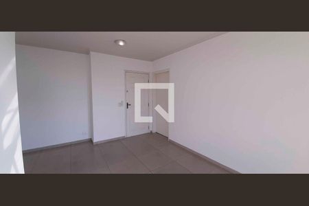 Apartamento para alugar com 3 quartos, 69m² em Km 18, Osasco