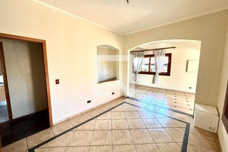 Sala  de casa para alugar com 5 quartos, 275m² em Vila Ester (zona Norte), São Paulo