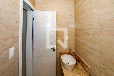 Casa à venda com 3 quartos, 175m² em Planalto, Belo Horizonte