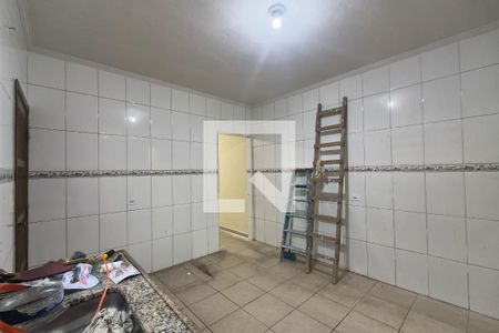 Cozinha  de casa para alugar com 2 quartos, 75m² em Jardim Melvi, Praia Grande