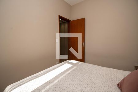 Quarto 1 de apartamento à venda com 3 quartos, 59m² em Fonte Grande, Contagem