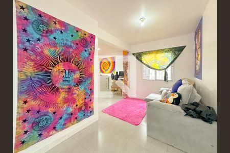 Sala de TV de apartamento para alugar com 1 quarto, 60m² em Canasvieiras, Florianópolis