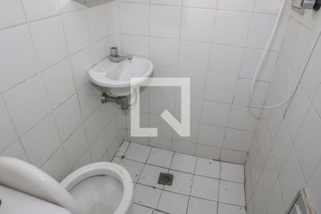 Banheiro da Suíte de casa para alugar com 2 quartos, 160m² em Pompeia, São Paulo