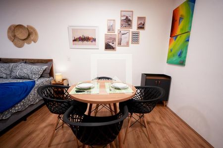 Kitnet/Studio para alugar com 1 quarto, 25m² em Santo Cristo, Rio de Janeiro