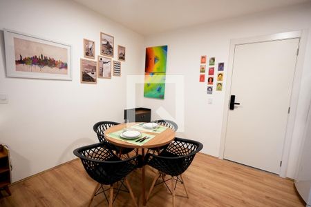 Kitnet/Studio para alugar com 1 quarto, 25m² em Santo Cristo, Rio de Janeiro