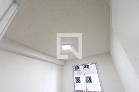Quarto 1 de apartamento para alugar com 2 quartos, 34m² em Parque Industrial Tomas Edson, São Paulo