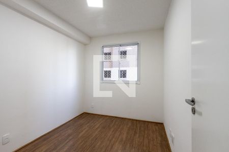 Quarto 1 de apartamento para alugar com 2 quartos, 34m² em Parque Industrial Tomas Edson, São Paulo