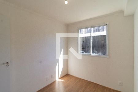 Quarto 2 de apartamento para alugar com 2 quartos, 35m² em Parque Industrial Tomas Edson, São Paulo