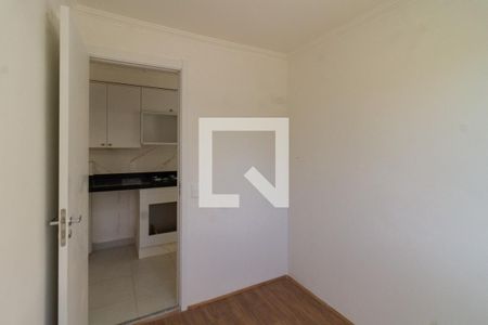 Quarto 1 de apartamento para alugar com 2 quartos, 35m² em Parque Industrial Tomas Edson, São Paulo