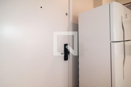 Sala / Cozinha de kitnet/studio para alugar com 1 quarto, 32m² em Bela Vista, São Paulo