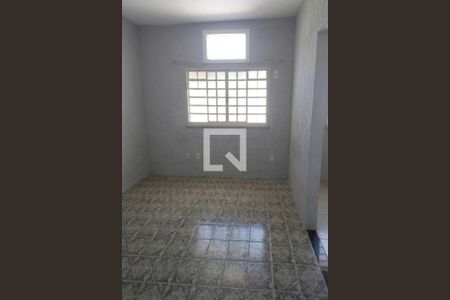 Quarto de casa para alugar com 2 quartos, 50m² em Jardim Paraíso, Nova Iguaçu
