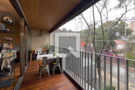 Varanda de kitnet/studio à venda com 1 quarto, 45m² em Vila Mariana, São Paulo