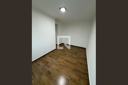Sala de apartamento para alugar com 2 quartos, 45m² em Pavuna, Nilópolis