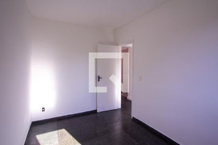 Quarto 1 de apartamento para alugar com 2 quartos, 45m² em Colubandê, São Gonçalo