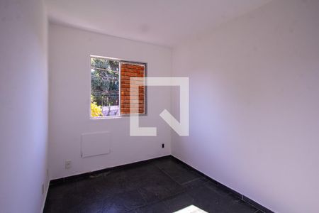 Quarto 1 de apartamento para alugar com 2 quartos, 45m² em Colubandê, São Gonçalo