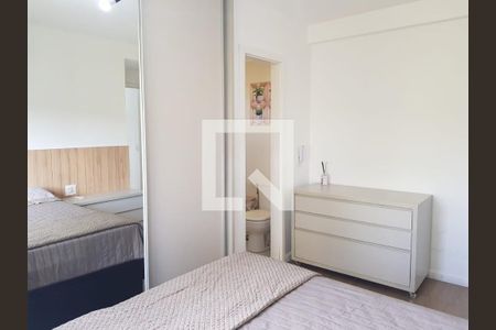 Quarto 2 de apartamento para alugar com 2 quartos, 64m² em Camaquã, Porto Alegre
