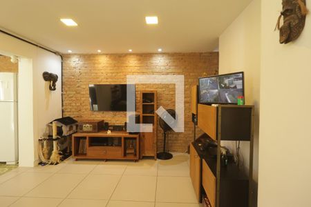 Sala de casa para alugar com 4 quartos, 180m² em Jardim da Gloria, São Paulo