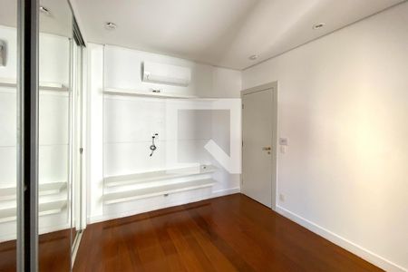 Suite 1 de apartamento para alugar com 3 quartos, 95m² em Belvedere, Belo Horizonte