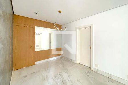 Entrada de apartamento para alugar com 3 quartos, 95m² em Belvedere, Belo Horizonte