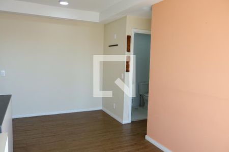 sala de apartamento para alugar com 2 quartos, 55m² em Vila Yara, Osasco
