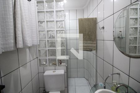 Banheiro da Suíte 1 de casa à venda com 3 quartos, 300m² em Vila Lageado, São Paulo