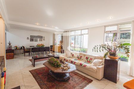 Apartamento à venda com 3 quartos, 160m² em Lourdes, Belo Horizonte