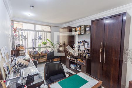 Ateliê/Escritório de apartamento à venda com 3 quartos, 160m² em Lourdes, Belo Horizonte
