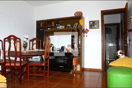 Sala de casa à venda com 3 quartos, 428m² em Goiânia, Belo Horizonte