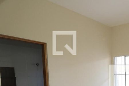Kit 1 - Sala de casa de condomínio à venda com 24 quartos, 390m² em Jardim Santa Teresinha, São Paulo