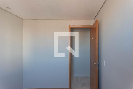 Quarto 1 de apartamento para alugar com 2 quartos, 43m² em Parque Industrial, Campinas