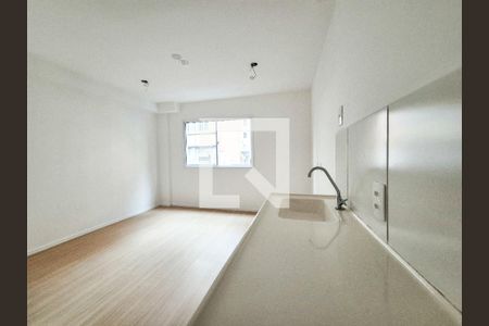 Sala/Quarto de apartamento para alugar com 1 quarto, 21m² em República, São Paulo