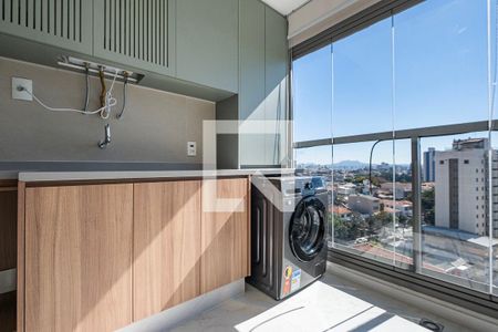 Sala/Cozinha de apartamento à venda com 1 quarto, 51m² em Vila Anglo Brasileira, São Paulo