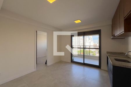 Sala e cozinha de apartamento para alugar com 1 quarto, 35m² em Ipiranga, São Paulo