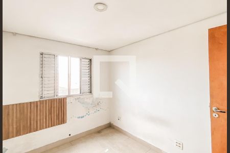 Quarto 1 de apartamento para alugar com 2 quartos, 60m² em Cangaiba, São Paulo