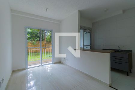 Sala de apartamento para alugar com 2 quartos, 48m² em Chácara Granja Velha, Cotia