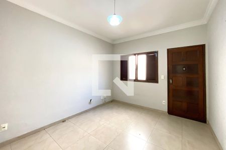 Sala de casa à venda com 3 quartos, 73m² em Boa Vista, Belo Horizonte