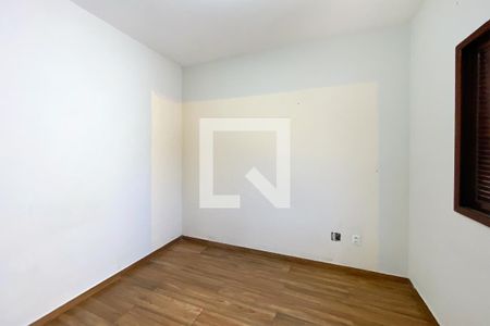 Quarto 1 de casa à venda com 3 quartos, 73m² em Boa Vista, Belo Horizonte