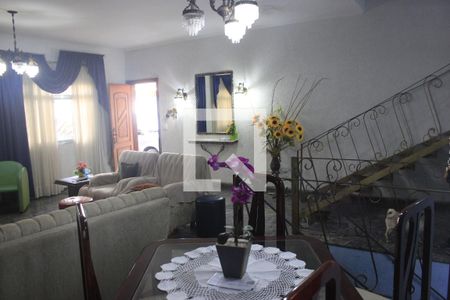 Sala de casa à venda com 4 quartos, 420m² em Jardim Dourado, Guarulhos
