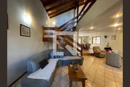 Casa à venda com 2 quartos, 190m² em Feitoria Seller, São Leopoldo