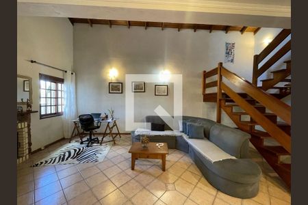 Casa à venda com 2 quartos, 190m² em Feitoria Seller, São Leopoldo