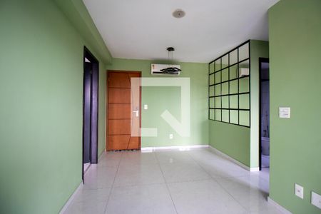 Sala de apartamento para alugar com 2 quartos, 64m² em Vila da Penha, Rio de Janeiro