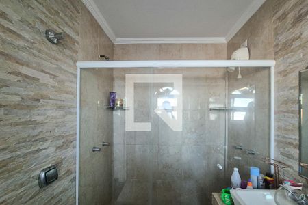 Banheiro da Suíte de casa para alugar com 3 quartos, 98m² em Chácara Sergipe, São Bernardo do Campo