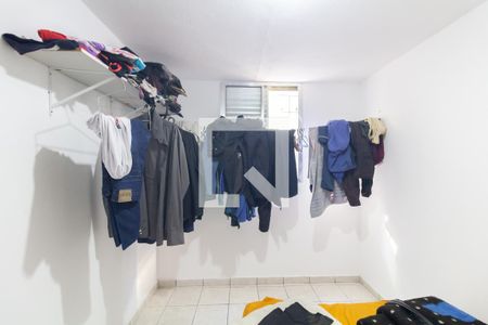 Quarto 1 de apartamento para alugar com 2 quartos, 50m² em Conjunto Habitacional Santa Etelvina Iii, São Paulo