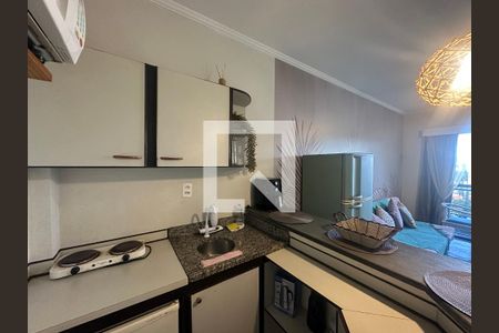 Cozinha de apartamento para alugar com 1 quarto, 47m² em Itararé, São Vicente