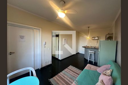 Sala de apartamento para alugar com 1 quarto, 47m² em Itararé, São Vicente
